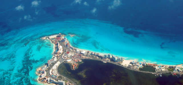 Luftaufnahme Cancun Landzunge